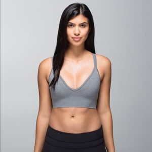 lululemon Seamlessly Plunge Bra